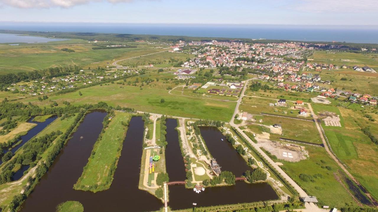 Na Fali Pokoje Goscinne Łeba Exterior foto