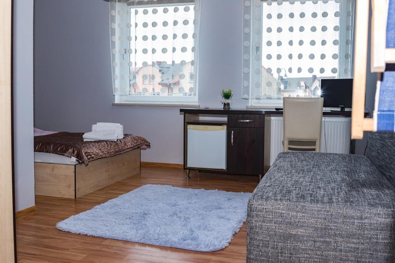 Na Fali Pokoje Goscinne Łeba Exterior foto
