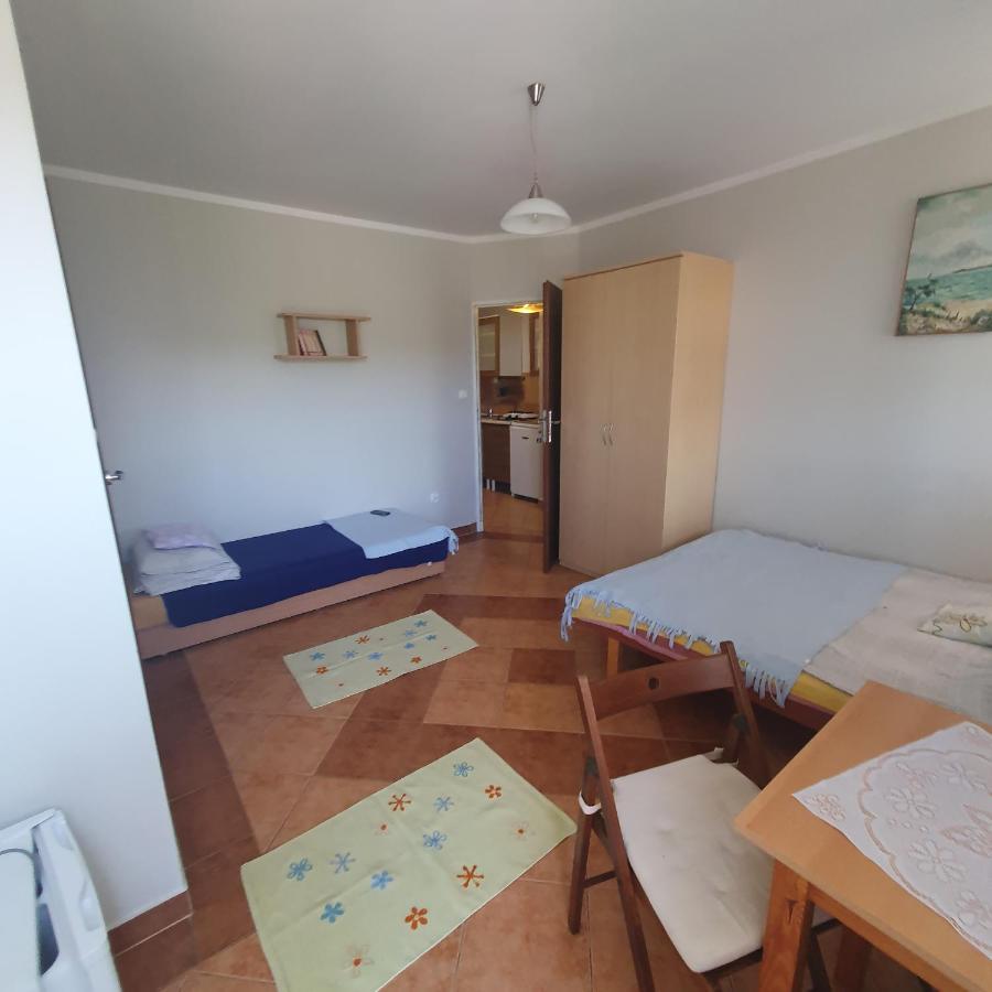 Na Fali Pokoje Goscinne Łeba Exterior foto
