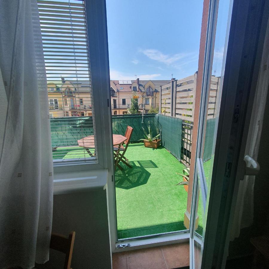 Na Fali Pokoje Goscinne Łeba Exterior foto