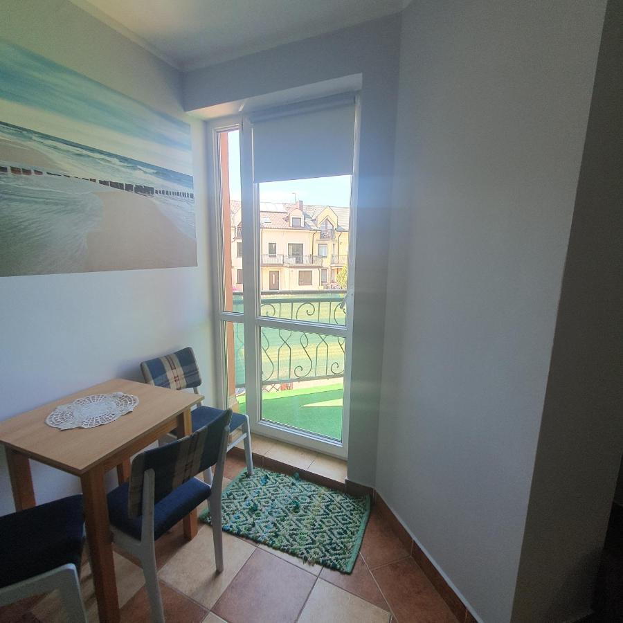 Na Fali Pokoje Goscinne Łeba Exterior foto